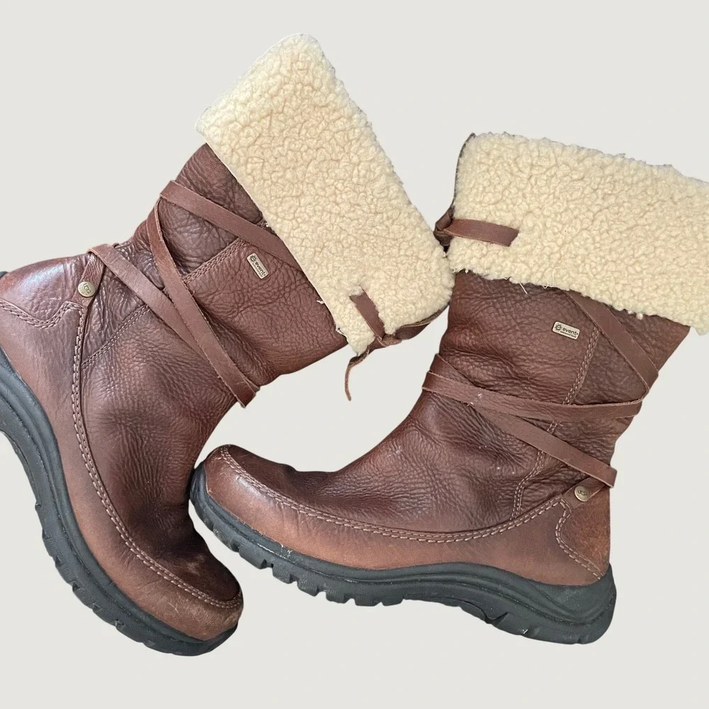 UGG Australia Summit Shearling Mid Calf Snow Boots Women 8 Brown Cream Sherpa